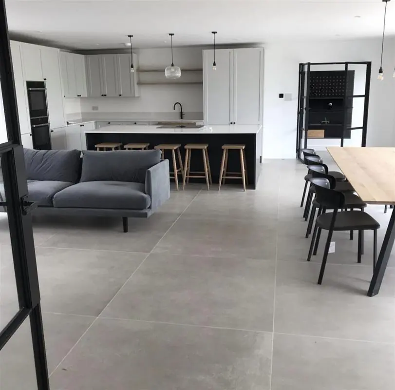 Prime porcelain floor